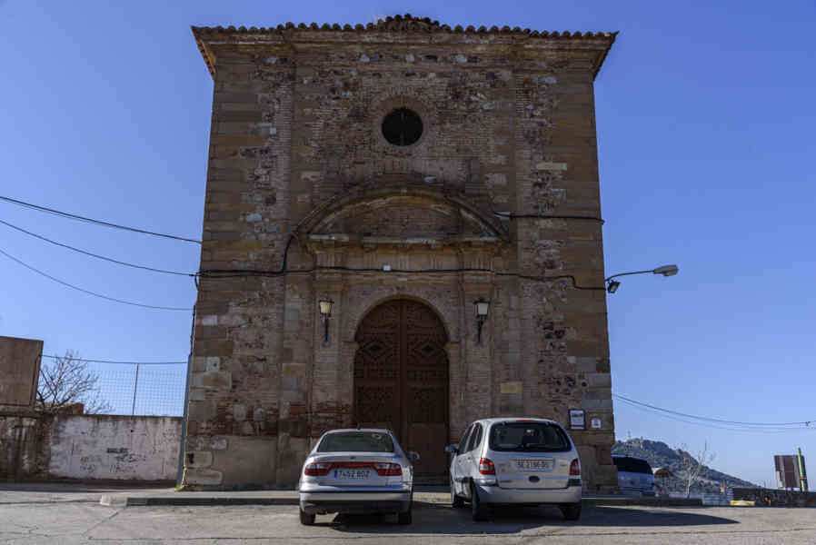 Ciudad Real - Almadén 16 - iglesia parroquial de San Sebastián.jpg